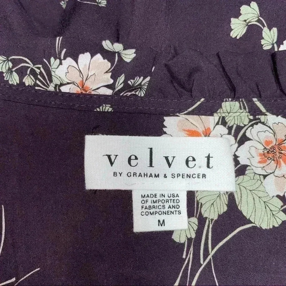 Anthropologie -- Velvet by Graham & Spencer  Blouse - Picture 4 of 6